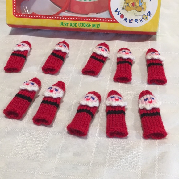Build a Bear cookies for Santa 3 piece set & 10 Santa Finger puppets NEW Cute - Picture 5 of 6